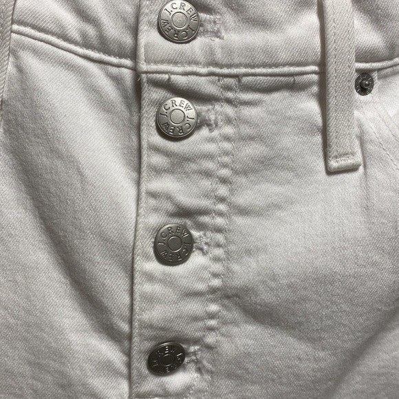 NWT J CREW Essential Straight Jean Sz 31P - Picture 4 of 8
